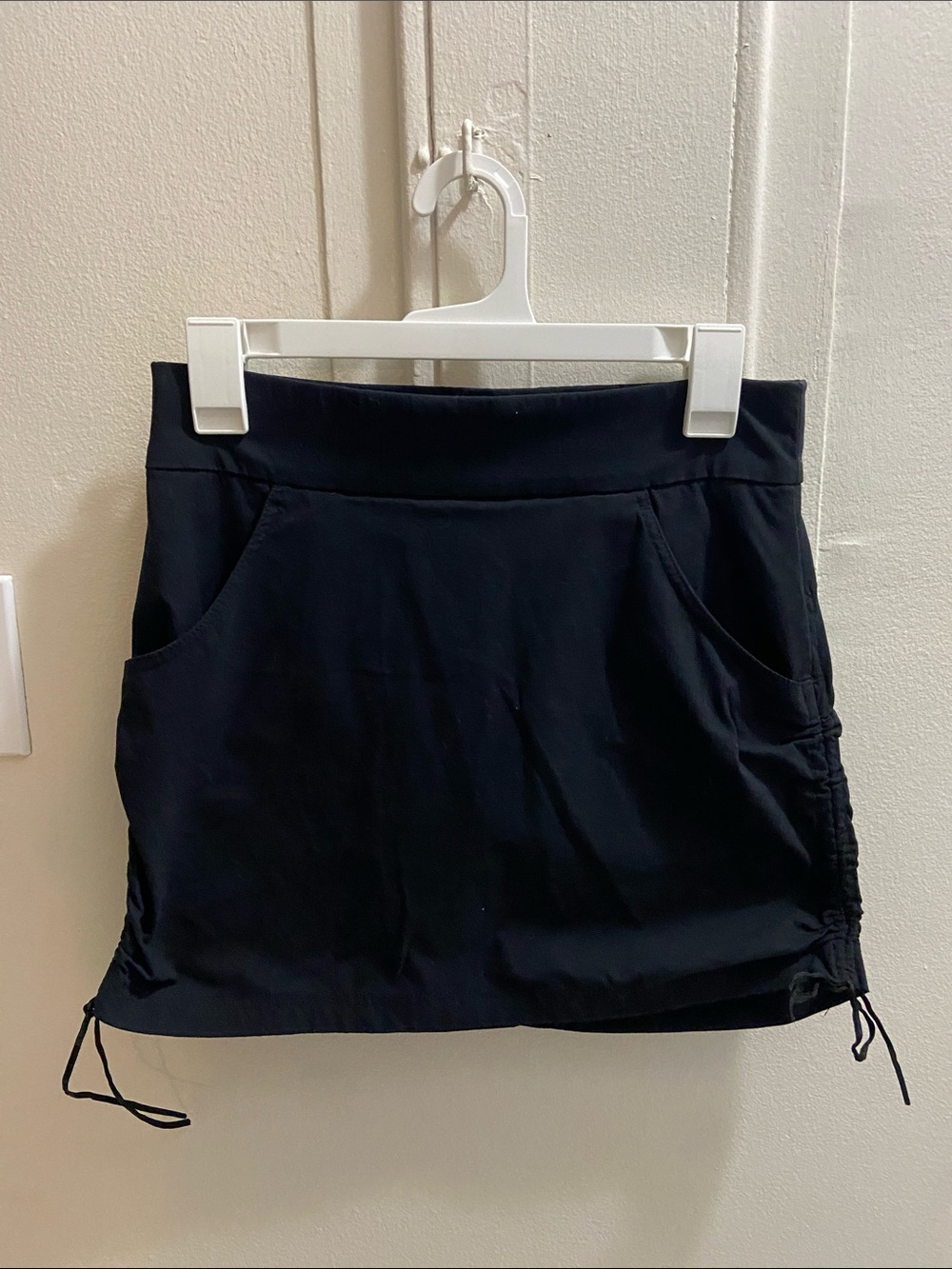 Columbia Black Athletic Drawstring Skort with Pockets